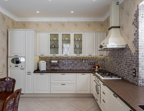 Белая кухня в Анапе