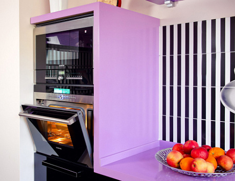 Фиолетовая кухня в Твери