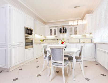 Деревянная кухня