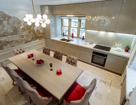 Глянцевая кухня в Казани