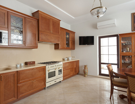 Коричневая кухня во Владикавказе